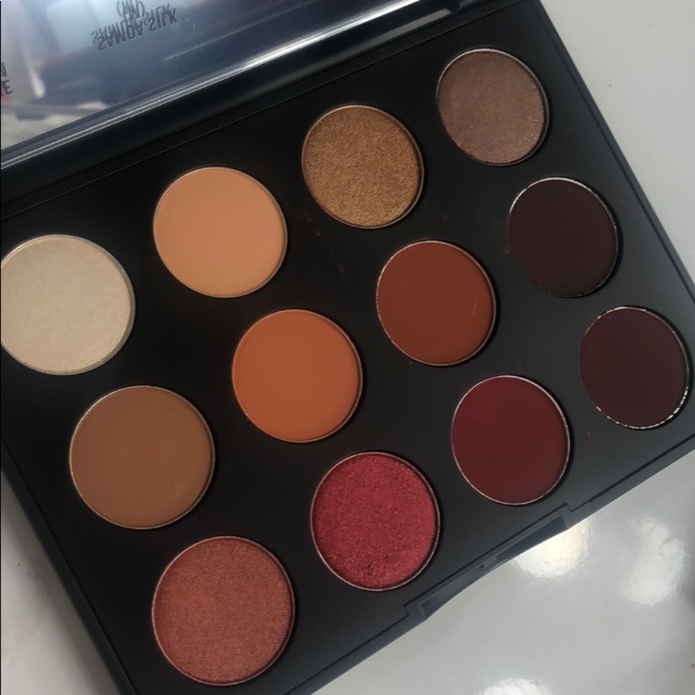 Brand new Mac art library Flame-Boyant palette